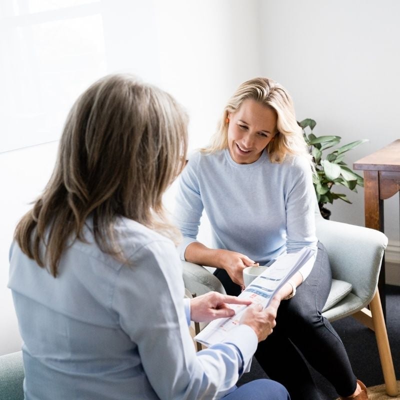 melbourne functional medicine practitioner rebecca hughes discussion food sensitivity test results with health coach