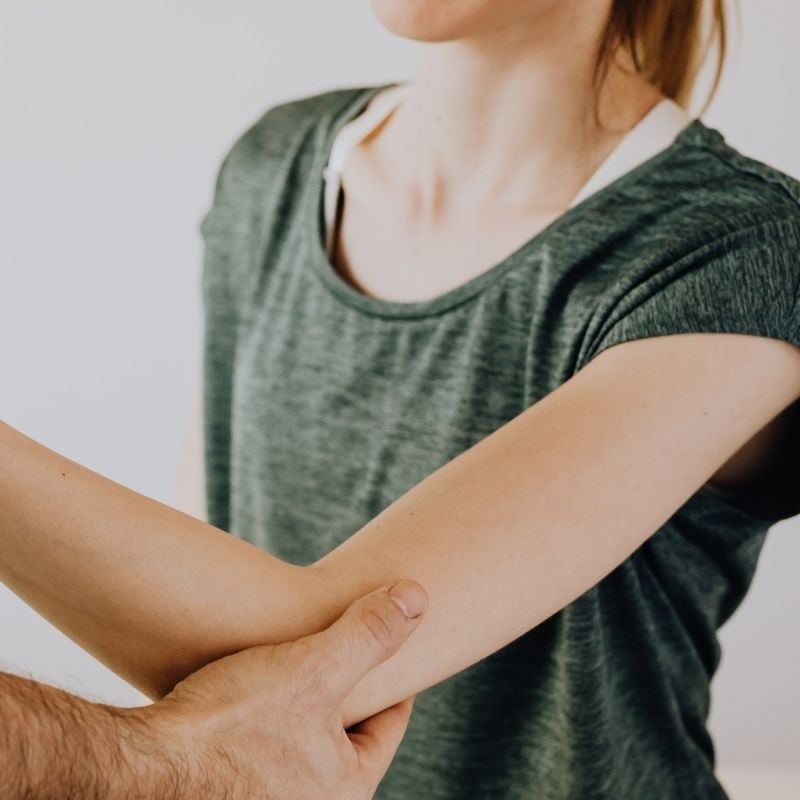 multiple-sclerosis-functional-medicine-condition young woman with multiple sclerosis neurological assessment